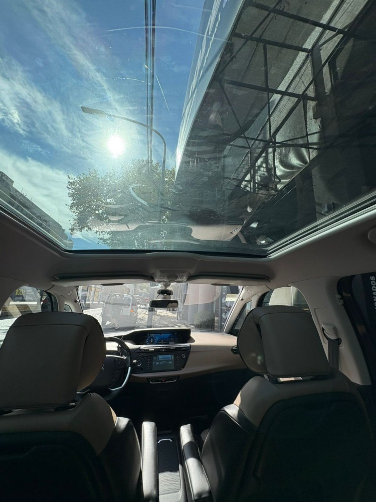 Citroën Grand C4 Picasso Shine — foto 11